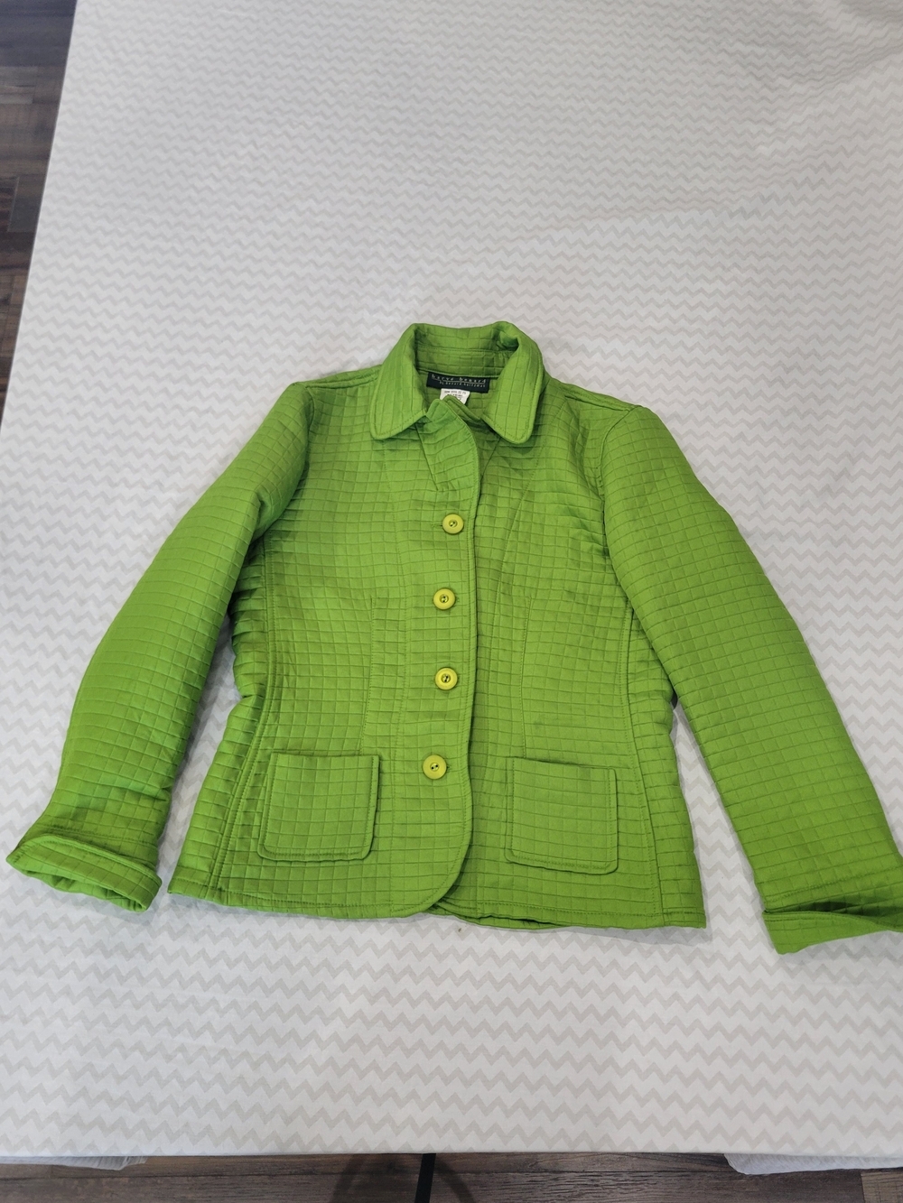 Harvé Benard Vivid Lime Green 100% Polyester Chartreuse Quilted Blazer Size 8